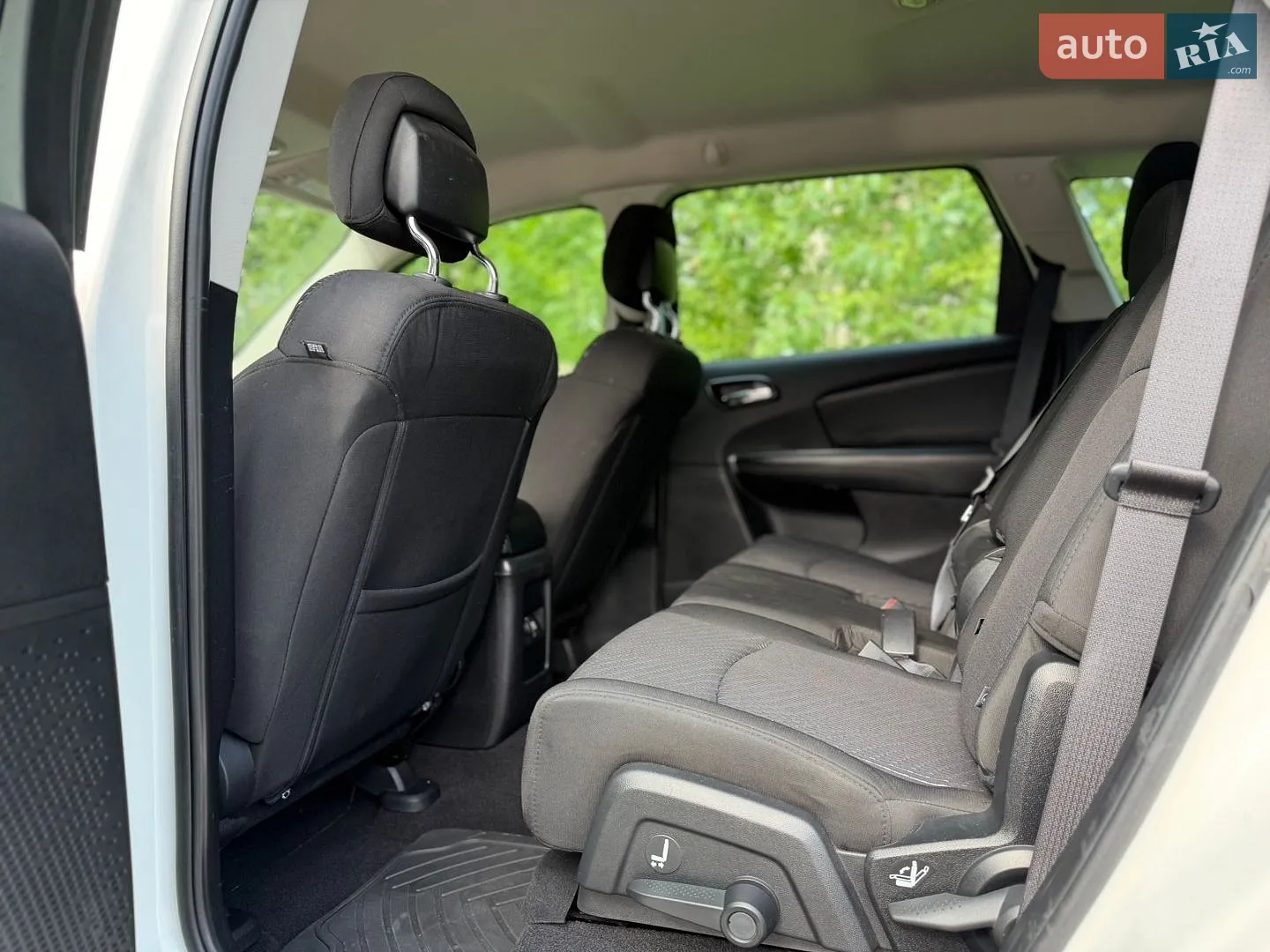 2015 Dodge Journey - мініатюра 32