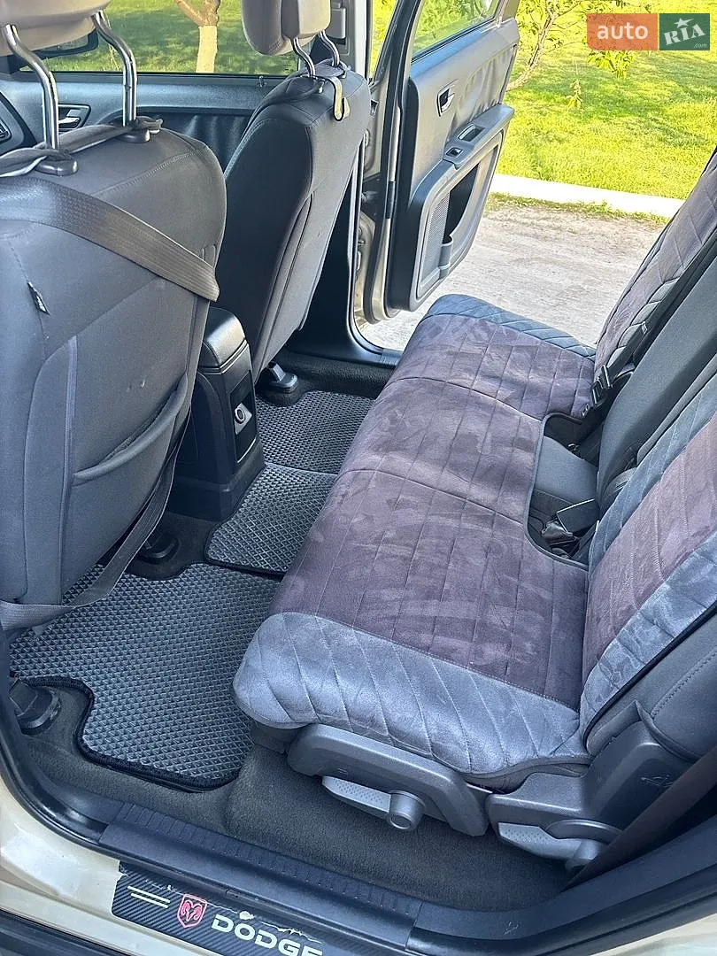 2010 Dodge Journey - мініатюра 5