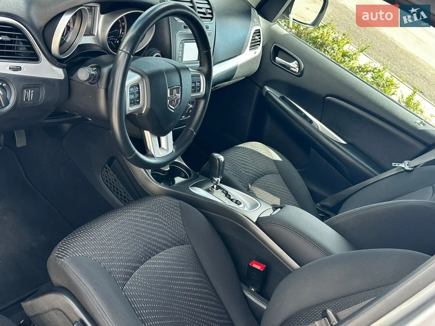 2018 Dodge Journey - мініатюра 16