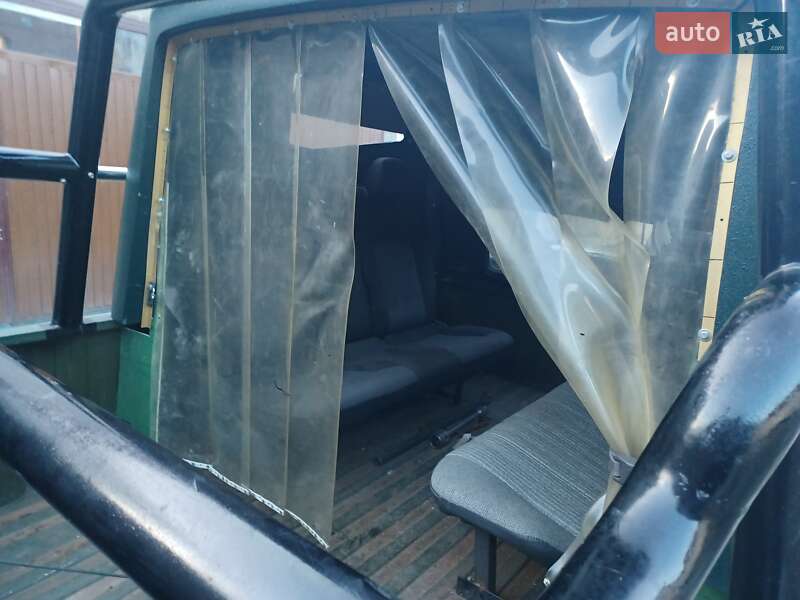 Пикап Dodge M 880 1976 в Тячеве