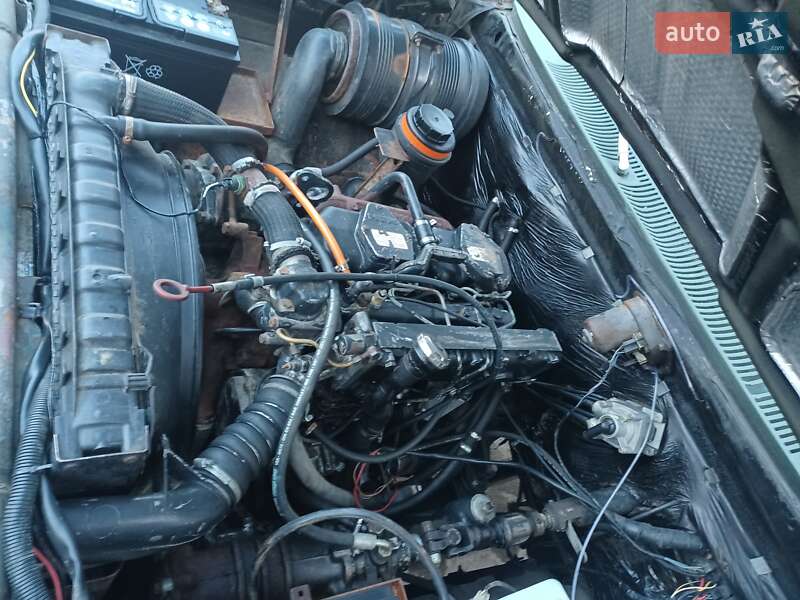 Пикап Dodge M 880 1976 в Тячеве