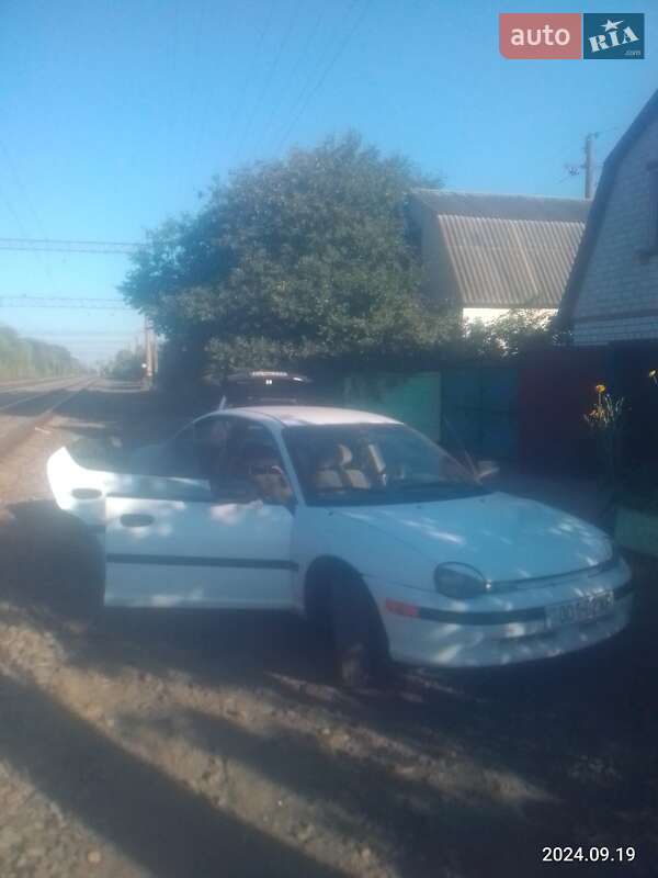 Седан Dodge Neon 1995 в Харькове