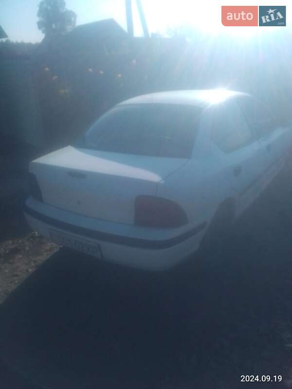 Седан Dodge Neon 1995 в Харькове