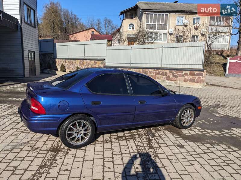 Седан Dodge Neon 1995 в Бучачі