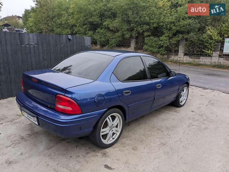 Седан Dodge Neon 1995 в Бучачі