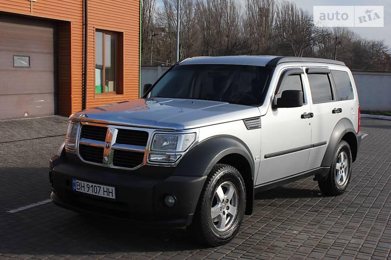 Dodge Nitro 2008 года