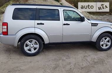 Внедорожник / Кроссовер Dodge Nitro 2009 в Виннице