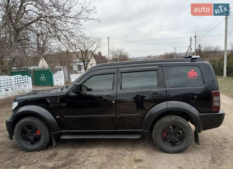Внедорожник / Кроссовер Dodge Nitro 2007 в Николаеве