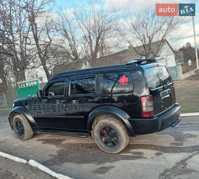 Внедорожник / Кроссовер Dodge Nitro 2007 в Николаеве