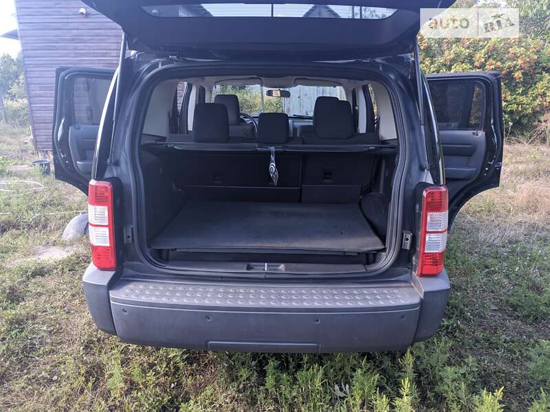 Внедорожник / Кроссовер Dodge Nitro 2007 в Одессе