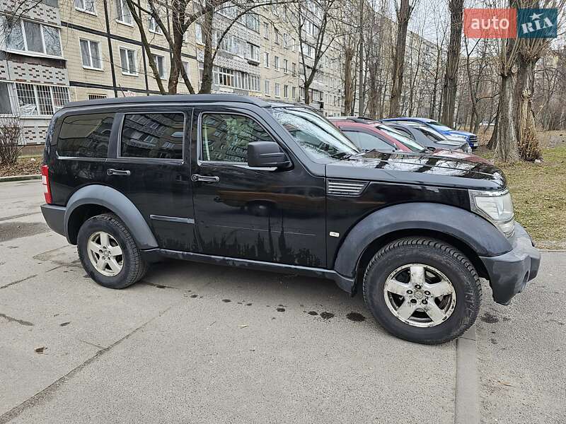 Позашляховик / Кросовер Dodge Nitro 2007 в Дніпрі фото 3 Позашляховик / Кросовер Dodge Nitro 2007 в Дніпрі