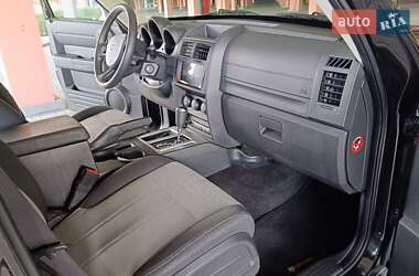 Внедорожник / Кроссовер Dodge Nitro 2008 в Киеве