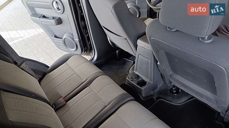 Позашляховик / Кросовер Dodge Nitro 2008 в Києві