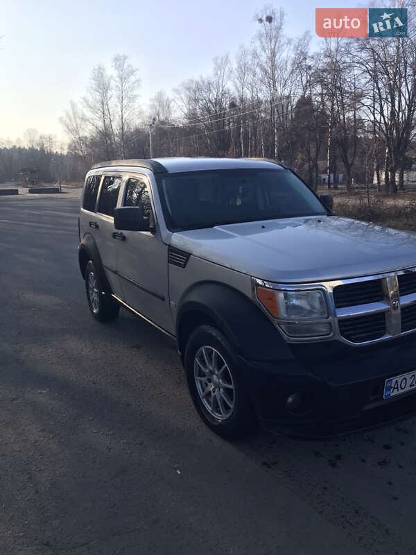 Внедорожник / Кроссовер Dodge Nitro 2007 в Звягеле фото 2 Внедорожник / Кроссовер Dodge Nitro 2007 в Звягеле