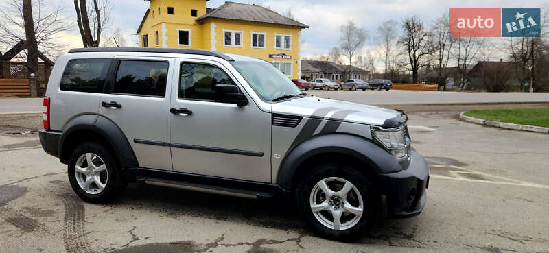 Позашляховик / Кросовер Dodge Nitro 2007 в Берегомету