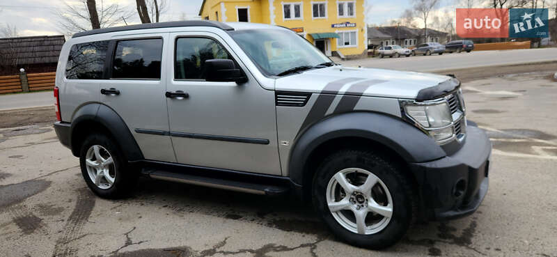 Позашляховик / Кросовер Dodge Nitro 2007 в Берегомету