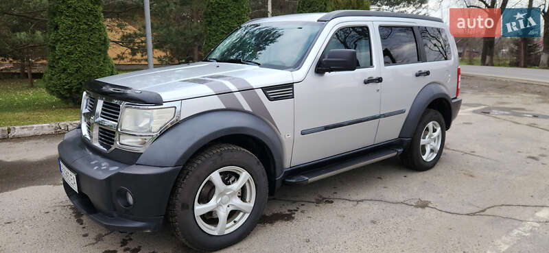 Внедорожник / Кроссовер Dodge Nitro 2007 в Берегомете