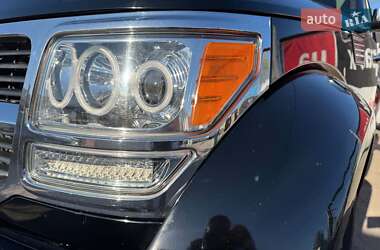 Внедорожник / Кроссовер Dodge Nitro 2007 в 