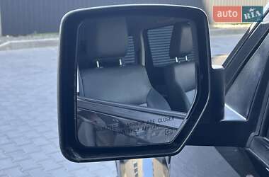 Позашляховик / Кросовер Dodge Nitro 2008 в 