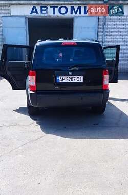 Внедорожник / Кроссовер Dodge Nitro 2007 в 