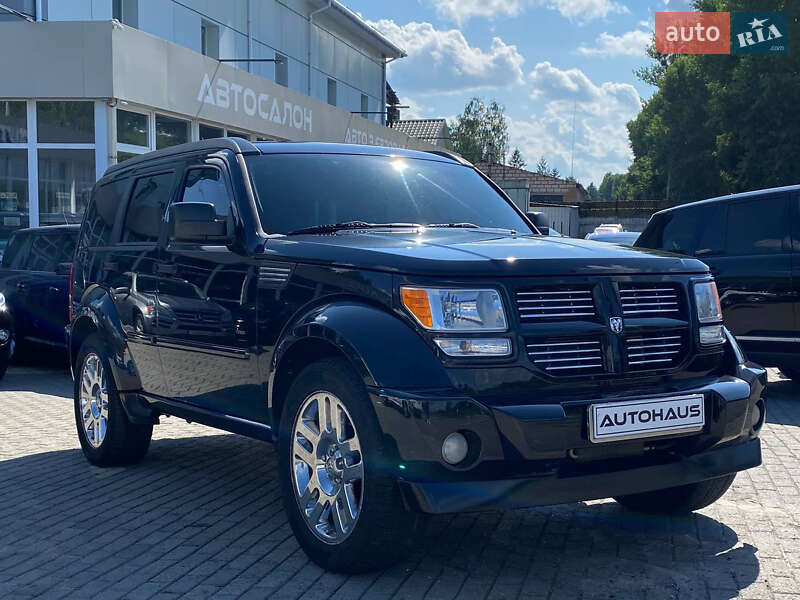 Позашляховик / Кросовер Dodge Nitro 2008 в Житомирі