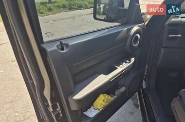 Внедорожник / Кроссовер Dodge Nitro 2007 в 