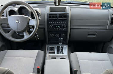 Внедорожник / Кроссовер Dodge Nitro 2008 в 