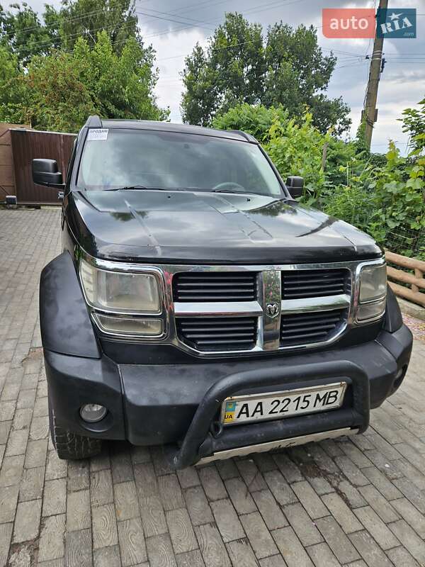 Внедорожник / Кроссовер Dodge Nitro 2007 в Киеве
