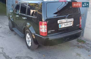 Внедорожник / Кроссовер Dodge Nitro 2007 в 
