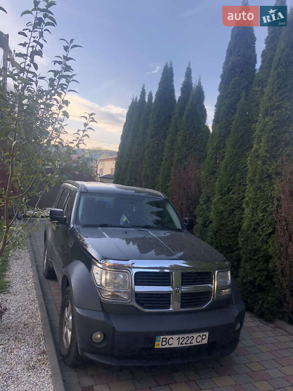 Внедорожник / Кроссовер Dodge Nitro 2007 в Львове