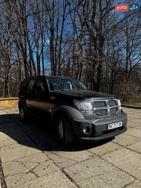 Внедорожник / Кроссовер Dodge Nitro 2008 в Львове