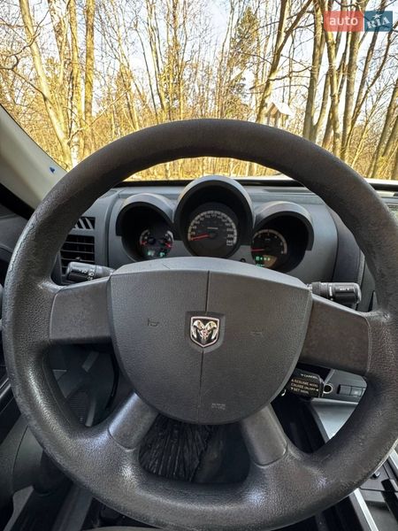 Внедорожник / Кроссовер Dodge Nitro 2008 в Львове
