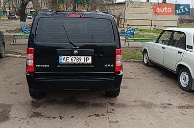 Внедорожник / Кроссовер Dodge Nitro 2007 в Кривом Роге