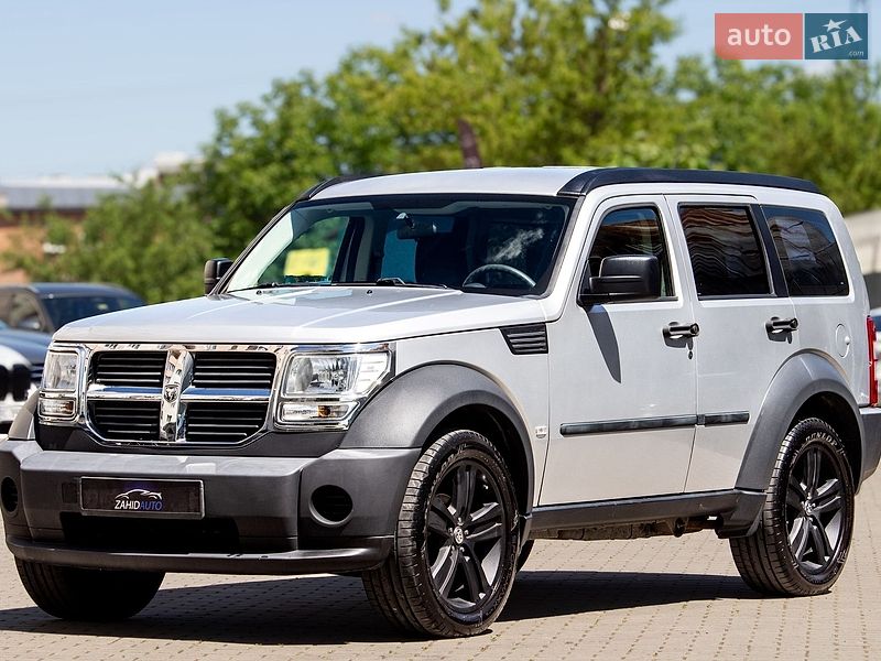 Внедорожник / Кроссовер Dodge Nitro 2007 в Львове