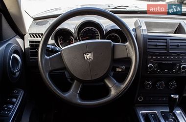 Внедорожник / Кроссовер Dodge Nitro 2007 в Львове