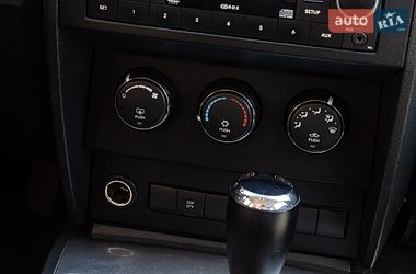 Внедорожник / Кроссовер Dodge Nitro 2007 в Львове
