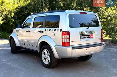 Внедорожник / Кроссовер Dodge Nitro 2008 в Киеве