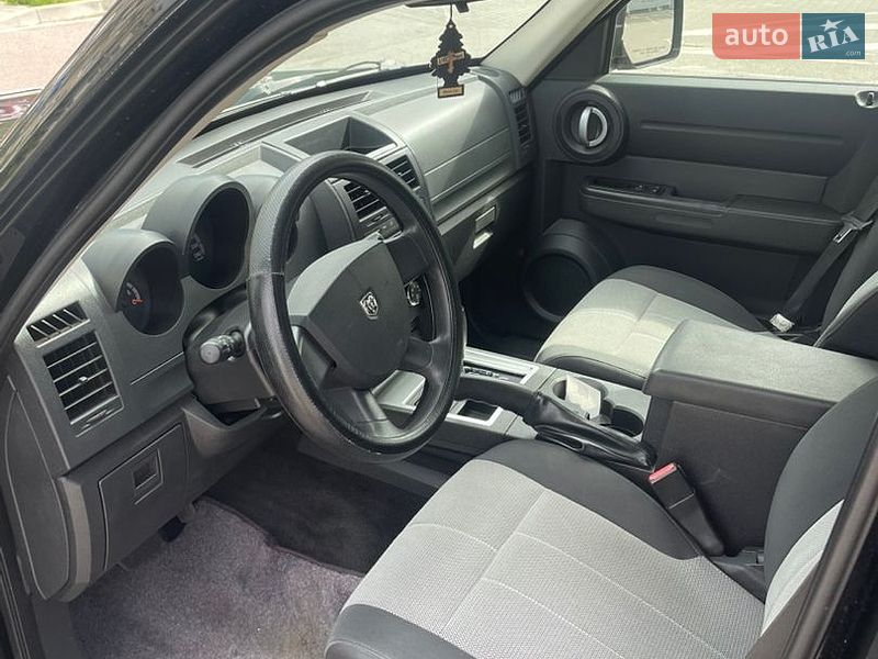 Позашляховик / Кросовер Dodge Nitro 2007 в Львові