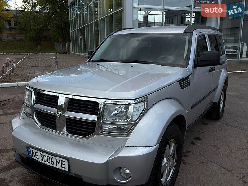 Внедорожник / Кроссовер Dodge Nitro 2007 в Чернигове