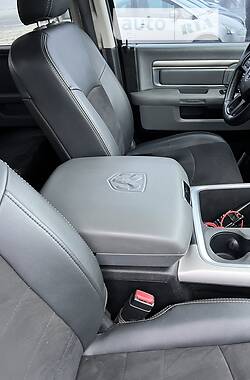 Пикап Dodge RAM 1500 2016 в Полтаве