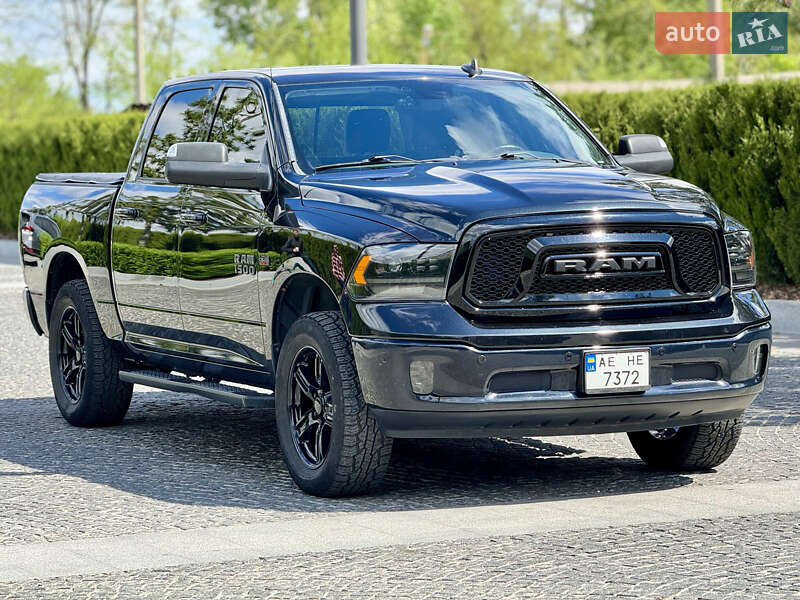 Пикап Dodge RAM 1500 2016 в Днепре