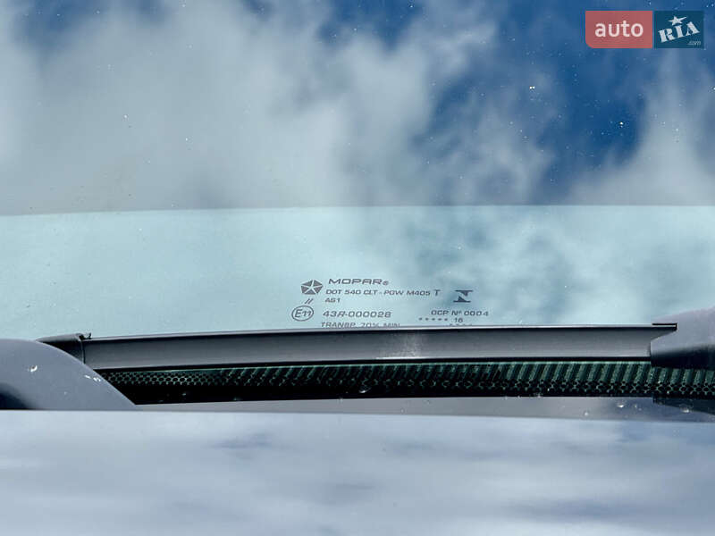 Пикап Dodge RAM 1500 2016 в Днепре