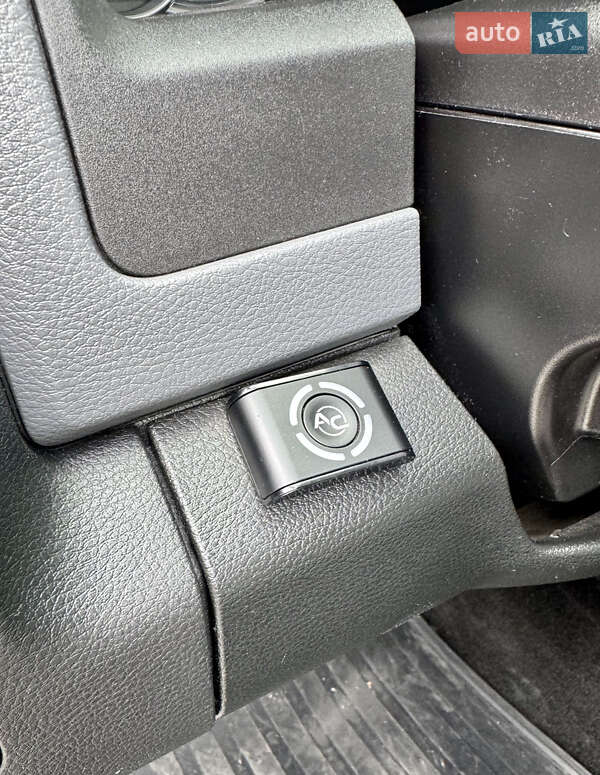 Пикап Dodge RAM 1500 2016 в Днепре