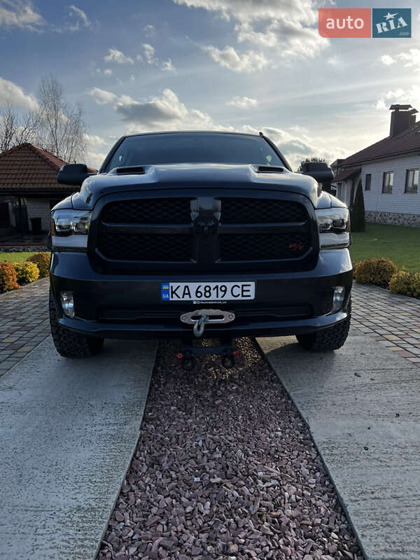 Пикап Dodge RAM 1500 2013 в Вараше