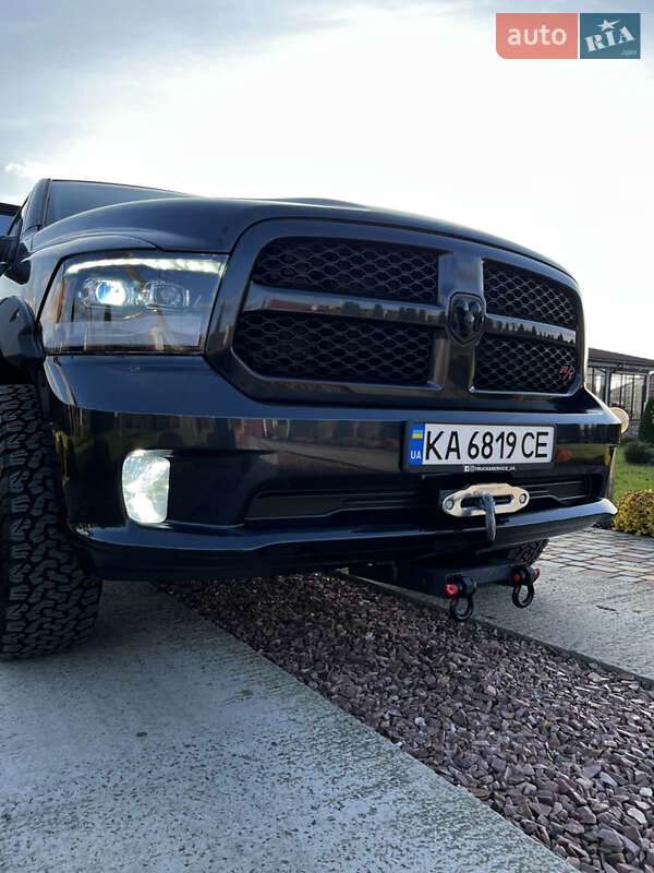 Пикап Dodge RAM 1500 2013 в Вараше