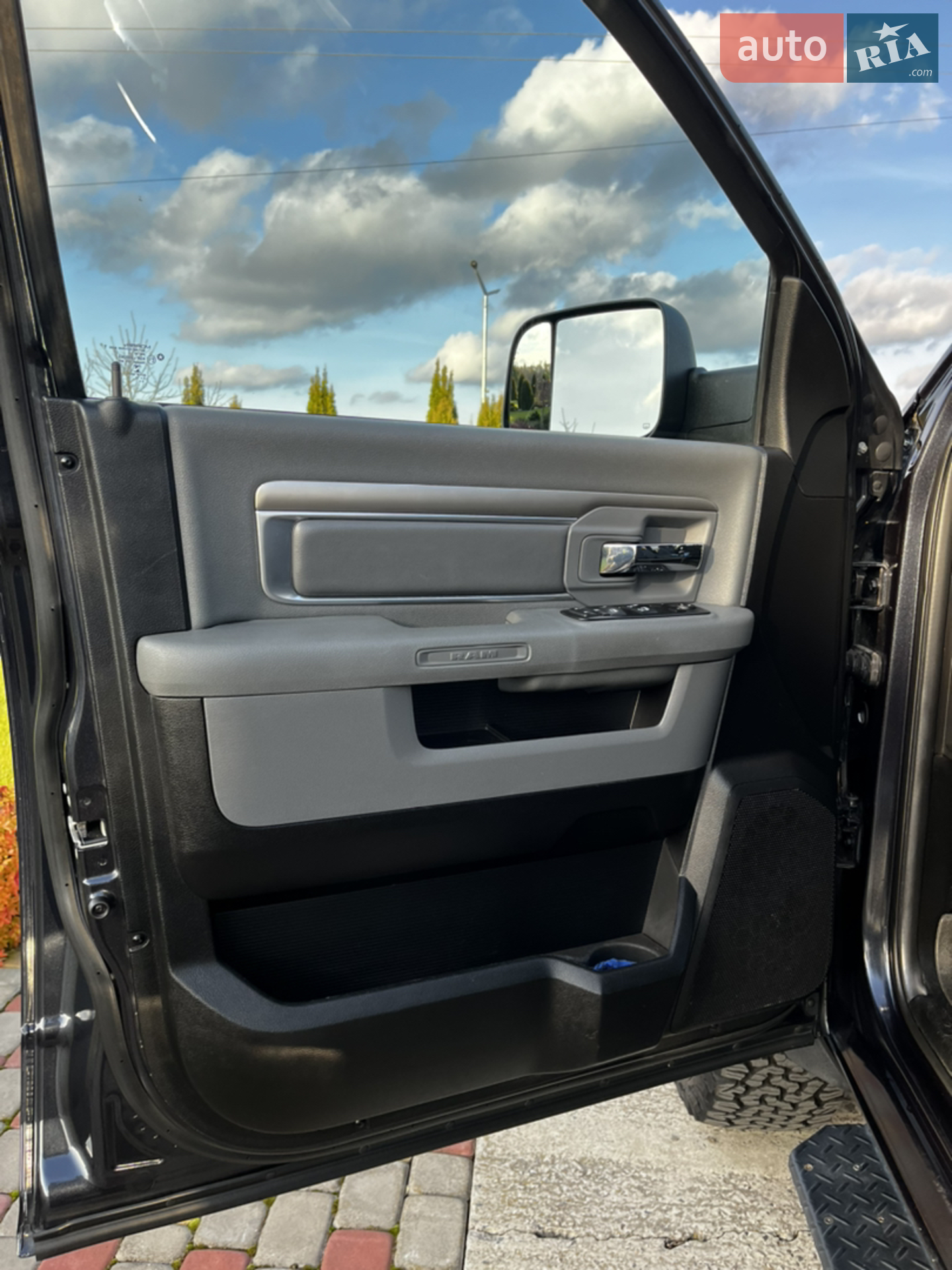 2013 Dodge RAM - мініатюра 64