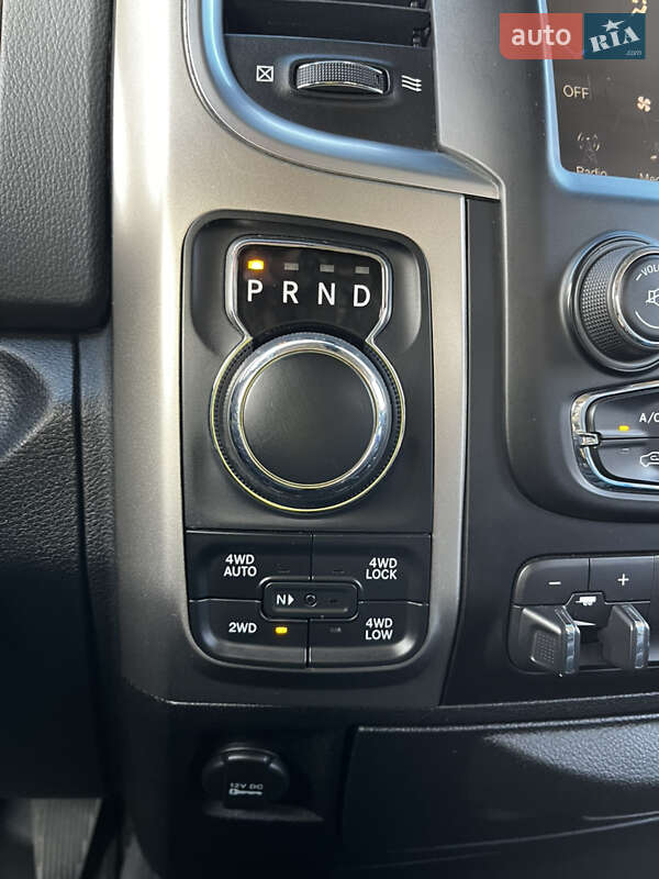Пикап Dodge RAM 1500 2013 в Вараше