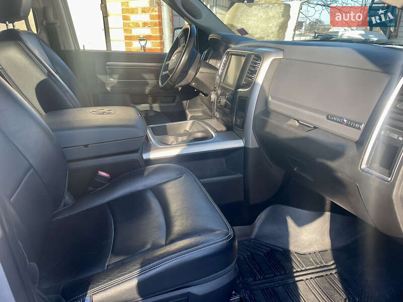 Пікап Dodge RAM 1500 2016 в Калинівці