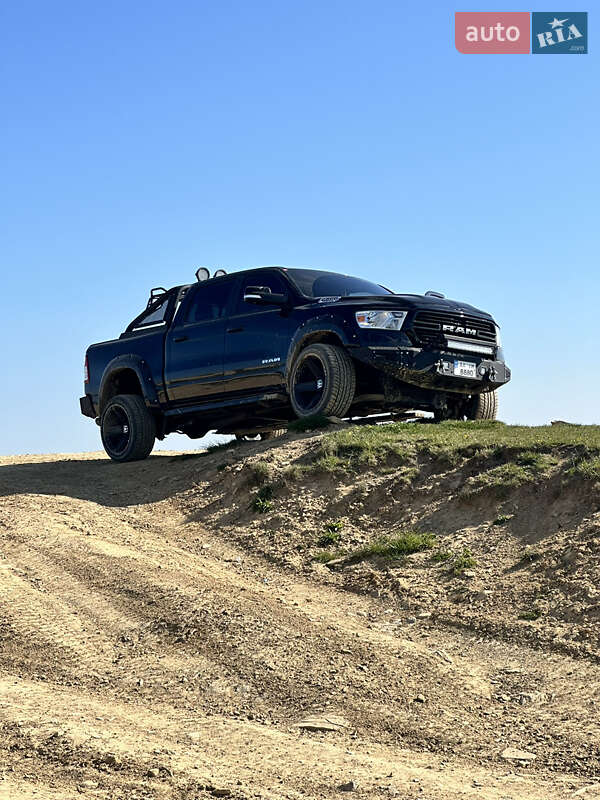 Пикап Dodge RAM 1500 2021 в 