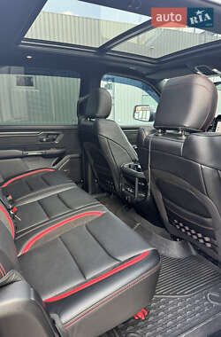 Пікап Dodge RAM 1500 2021 в 
